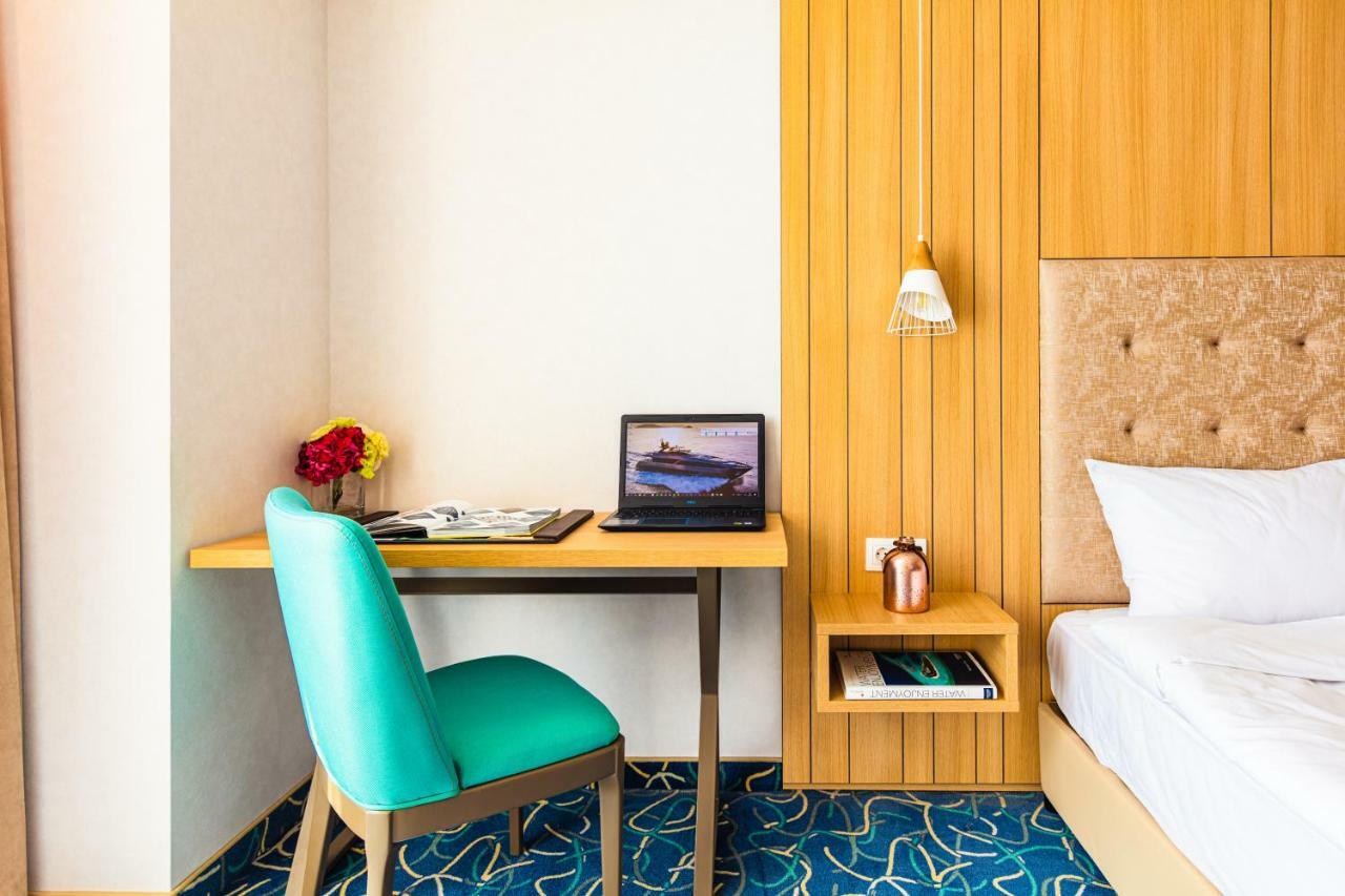 Marina Burgas Hotel Exterior photo